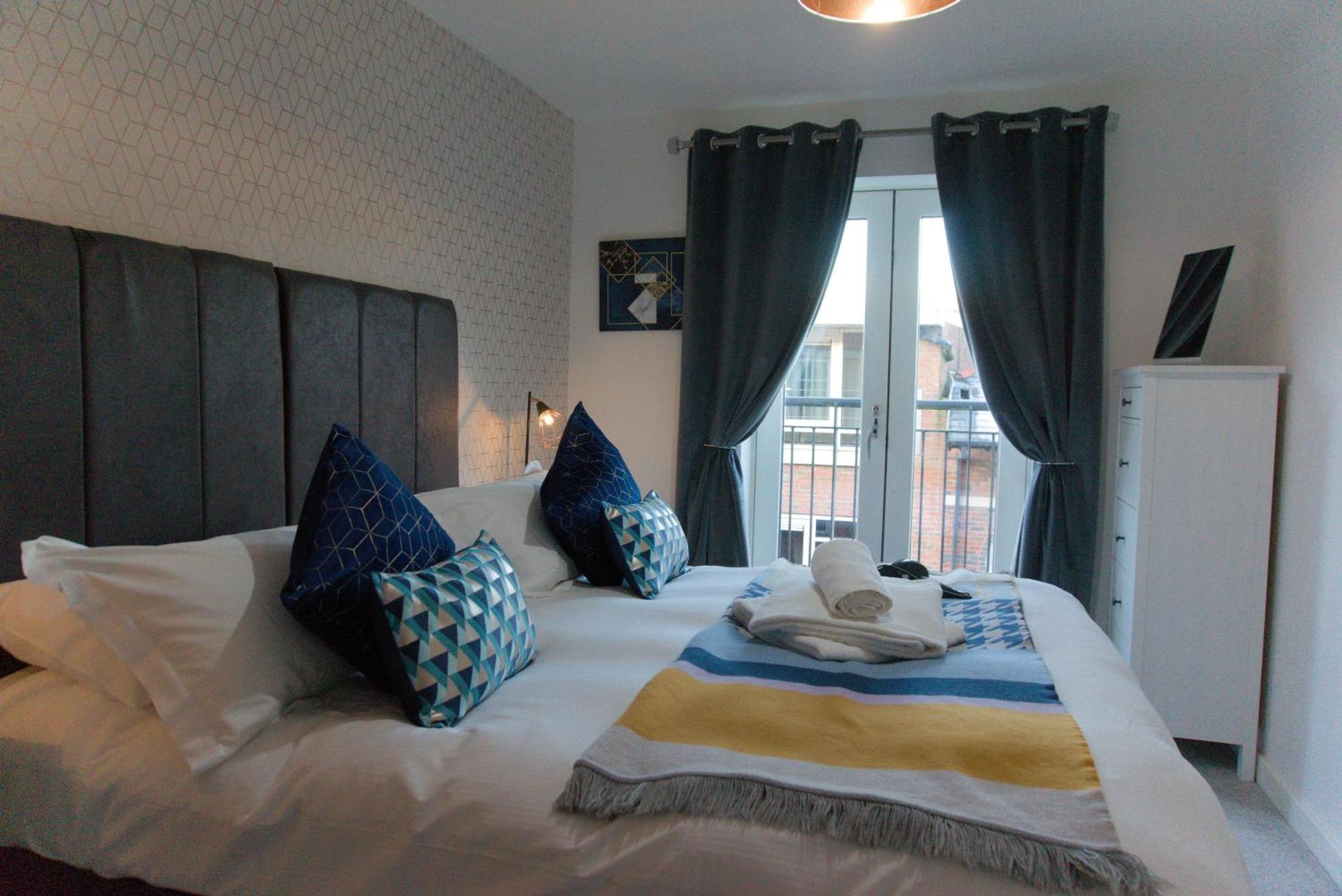 Domus, With Free Secure Parking On Site Apartment York Exterior photo